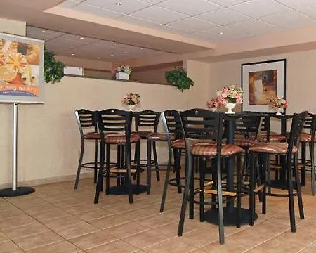 Sleep Inn & Suites Bensalem 